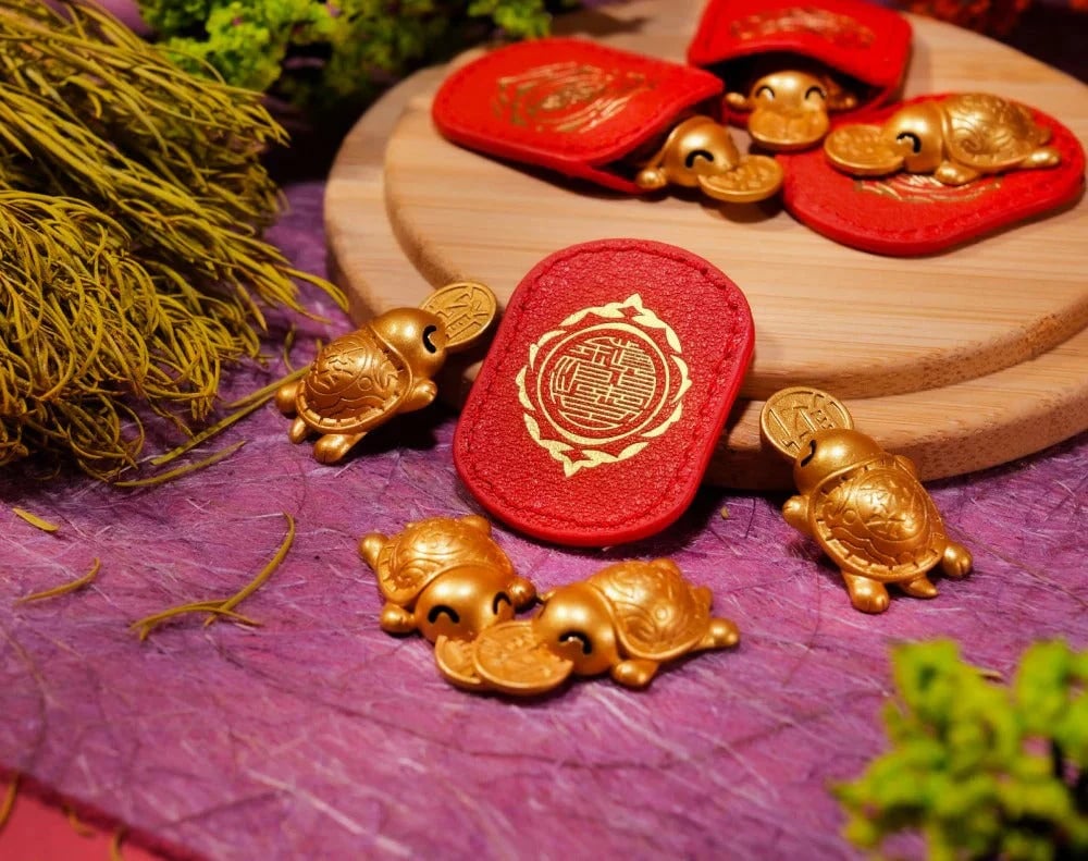 🐢💰2026 Golden Turtle Charm – Bites onto Luck Never Lets Go