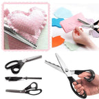 ✂️ Tailor’s scissors, suitable for cutting lace on all types of fabric and leather